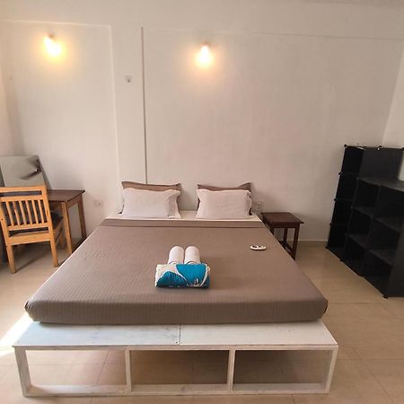 J-House, Spacious Apartments With Balconies, Thalassa 1Min Away Siolim Eksteriør billede