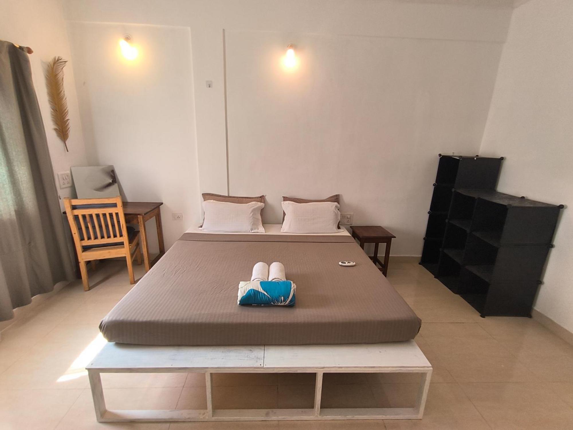 J-House, Spacious Apartments With Balconies, Thalassa 1Min Away Siolim Eksteriør billede