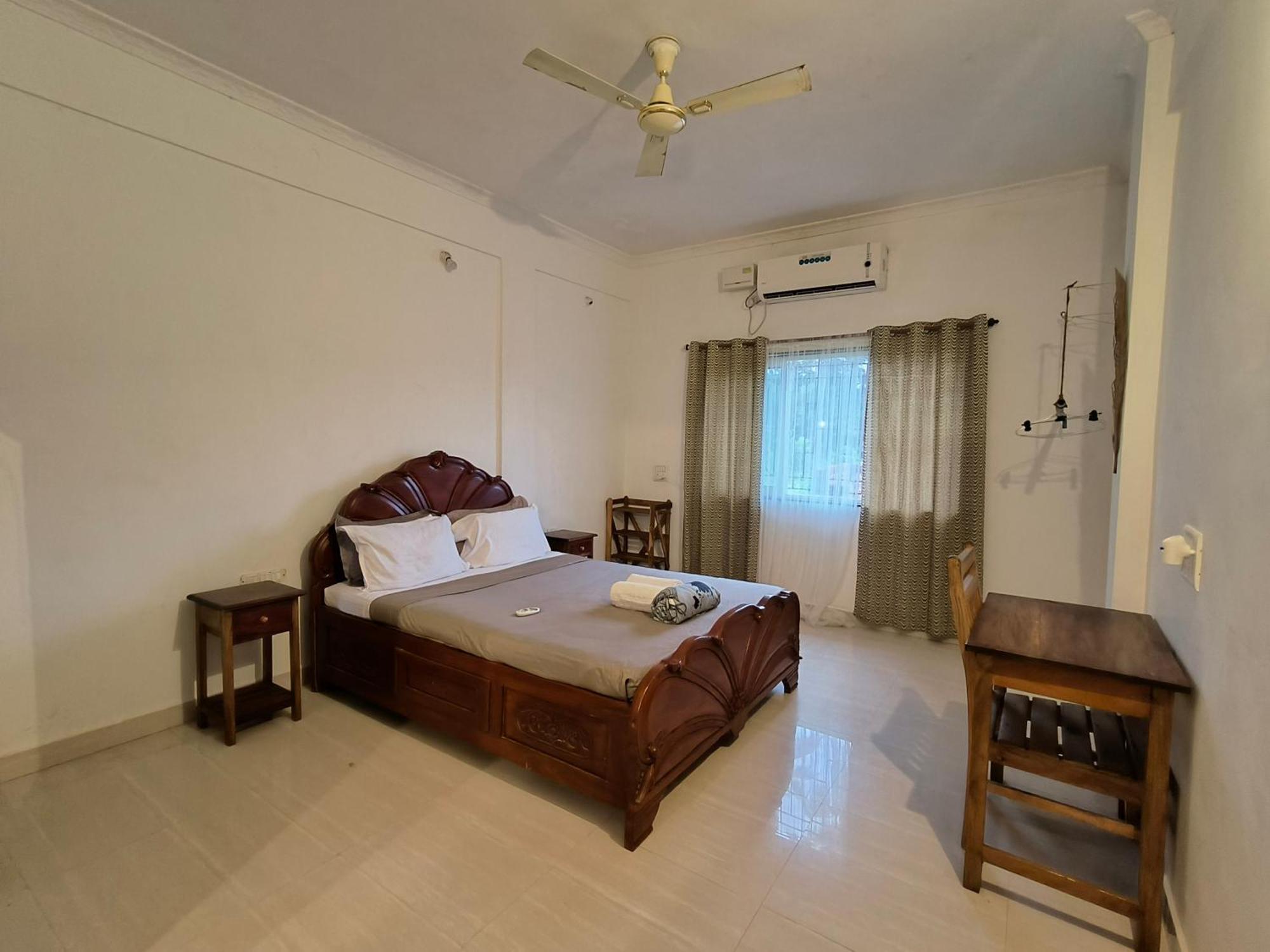 J-House, Spacious Apartments With Balconies, Thalassa 1Min Away Siolim Eksteriør billede